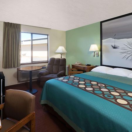 Super 8 By Wyndham Alamogordo - White Sands Экстерьер фото